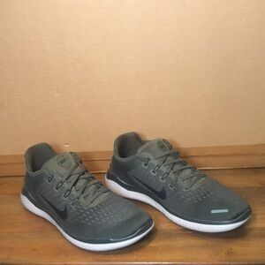 Nike Free RN 2018 Run Low Mens Running Shoes olive Green 942836-001 size 10